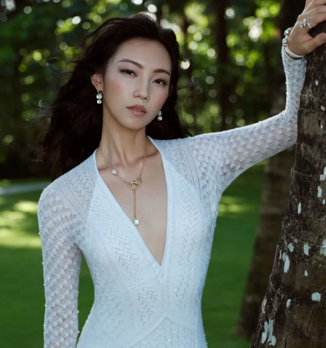 Bê bối của Na Nhĩ Na Thiến