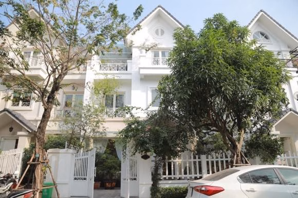 Bất động sản của Quang Hà Bất động sản của Quang Hà