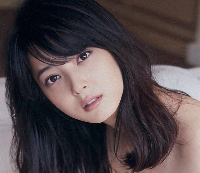 Diễn viên Nozomi Sasaki