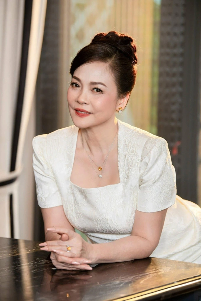Ca sĩ Hồng Hạnh, 60 tuổi Ca sĩ Hồng Hạnh, 60 tuổi