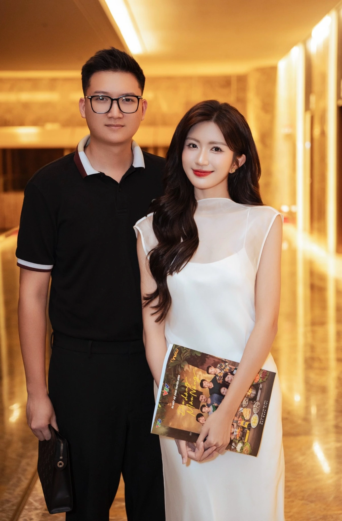 Ngọc Huyền và Hoàng Ngọc Huyền – 2 diễn viên đồng tên gây ấn tượng với sắc vóc và tài năng Ngọc Huyền và ông xã Duy Minh (Ảnh: FBNV)
