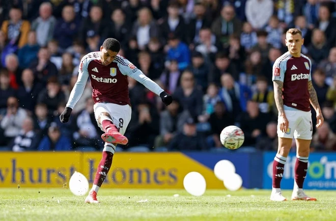 Rashford giảm lương 25% để tới Barca? Cú đúp của Rashford giúp Aston Villa vào bán kết FA Đêm 30/3, Marcus Rashford có ngày thi đấu chói sáng giúp Aston Villa có thắng lợi 3-0 trước Preston ở tứ kết FA Cup.