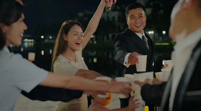 Dịu dàng màu nắng - Tập cuối: Gia đình Bắc đón thành viên mới, ai cũng có đôi có cặp - Ảnh 9.
