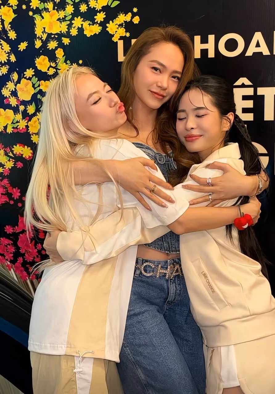 Kiều Anh lên tiếng về mối quan hệ với Minh Hằng trong Chị Đẹp Đạp Gió Dù không chung đội, thế nhưng Minh Hằng được Kiều Anh rất quý mến