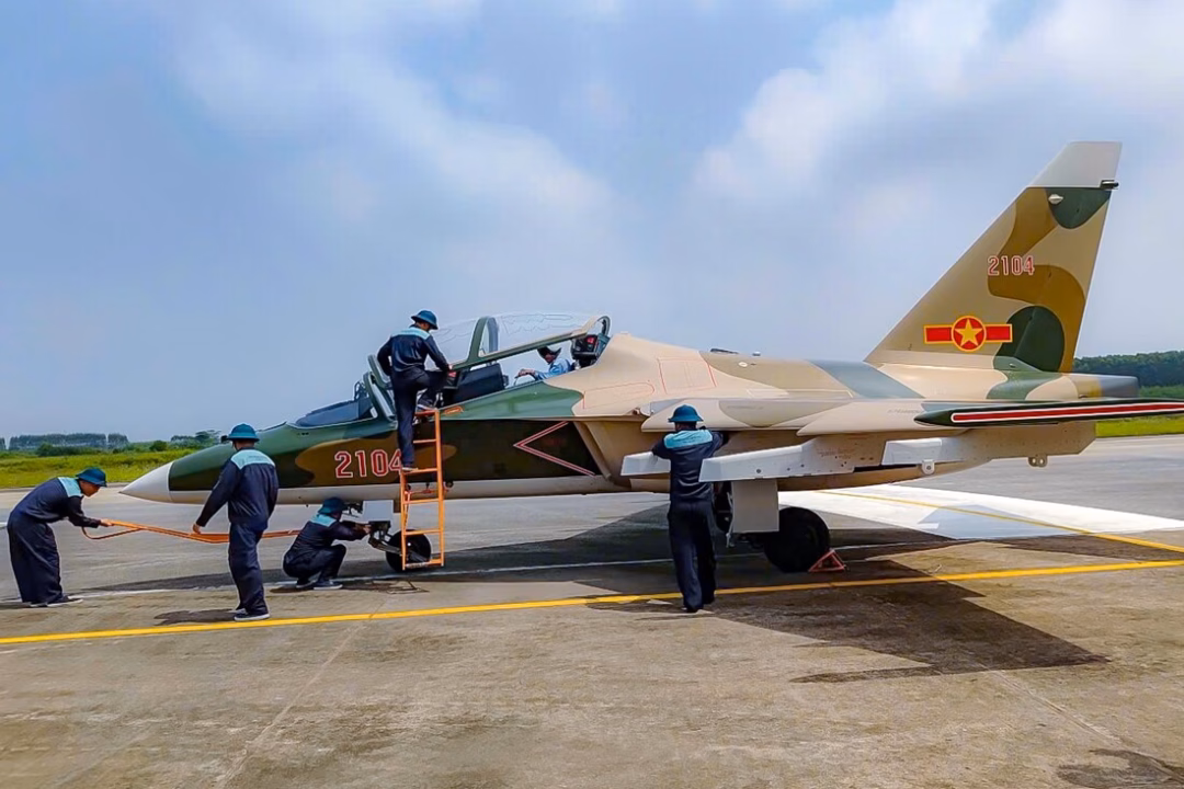 Ban bay đầu tiên tại sân bay Kép diễn ra thành công, sẵn sàng cho nhiệm vụ bay chào mừng Quốc khánh 2-9 - Ảnh: ĐINH ĐỒNG