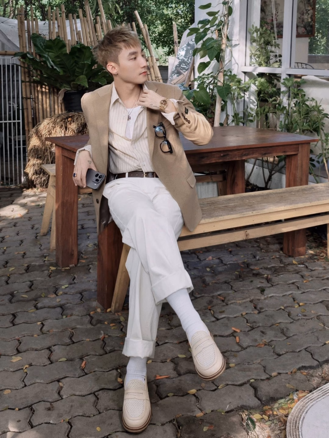 Tiểu sử ngắn gọn của Sơn T&ugrave;ng M‑TP