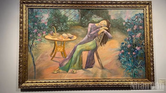 Tranh &aacute;o d&agrave;i của L&ecirc; Trang&rdquo; title=