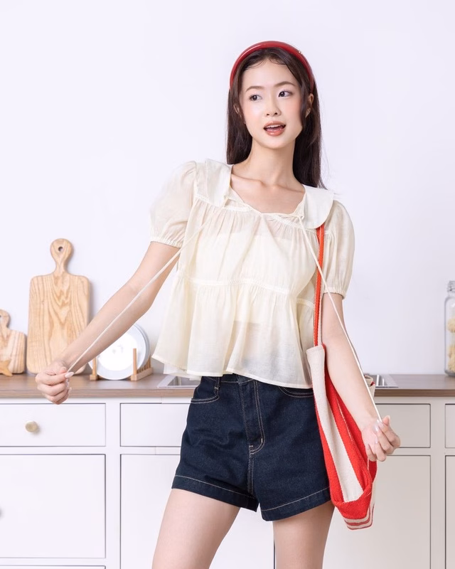 Áo babydoll kết hợp với chân váy chữ A Áo babydoll với chân váy chữ A