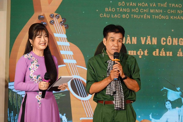 Nhà thơ Lê Minh Quốc chia sẻ những ký ức khó quên Nhà thơ Lê Minh Quốc chia sẻ những ký ức khó quên