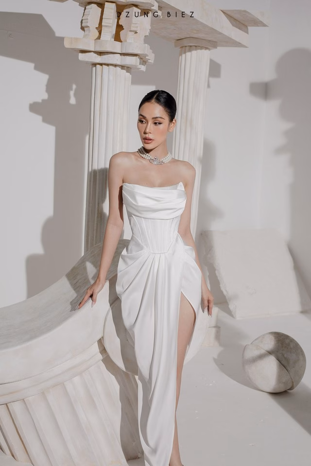 Đầm lụa cúp ngực