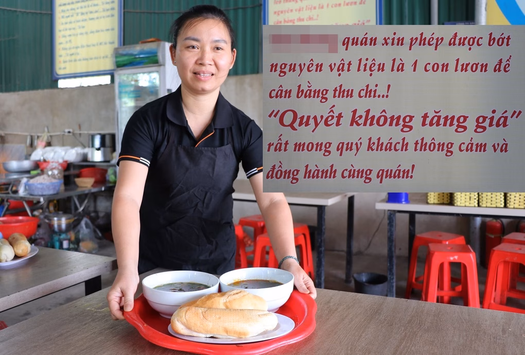 Quán cháo lươn ở Nghệ An Quán cháo lươn ở Nghệ An với bảng thông báo không tăng giá