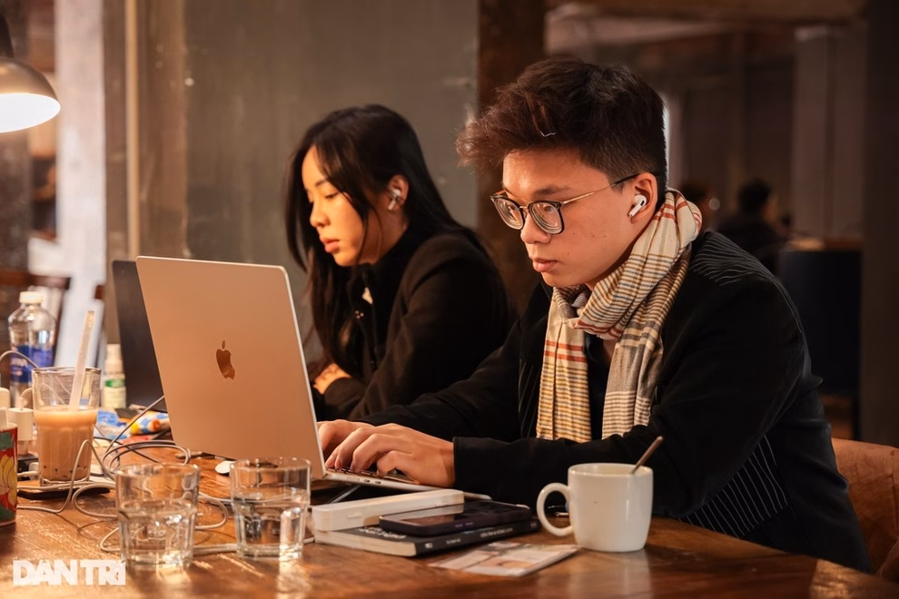 Quán cà phê Khách ngồi lâu tại quán cà phê