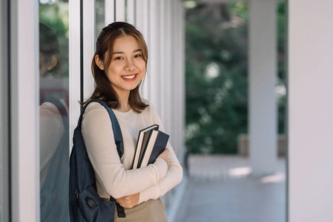 Chăm đọc sách có thể giúp thanh thiếu niên trưởng thành tốt đẹp hơn (Ảnh minh họa: iStock).