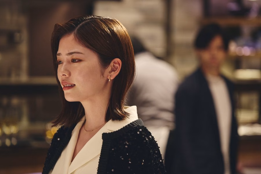 Nữ chính Cô Đi Mà Lấy Chồng Tôi bản Nhật là ai mà đánh bại cả Park Min Young? - Ảnh 4.