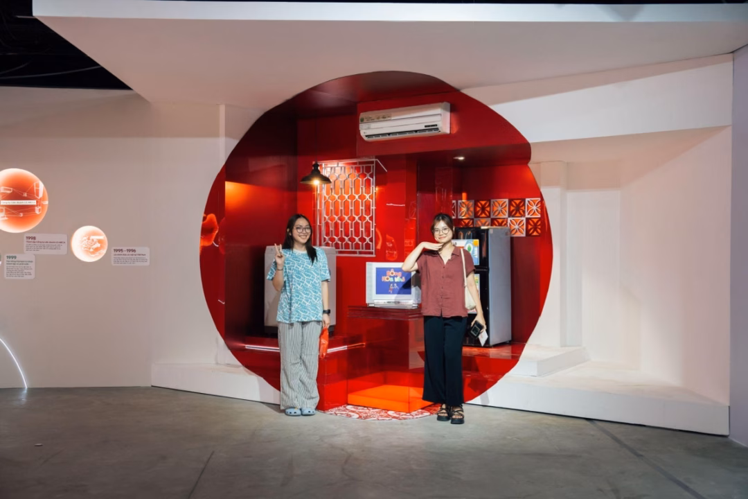 LG trình làng triển lãm nghệ thuật The Art-ffection mừng 30 năm có mặt tại Việt Nam
