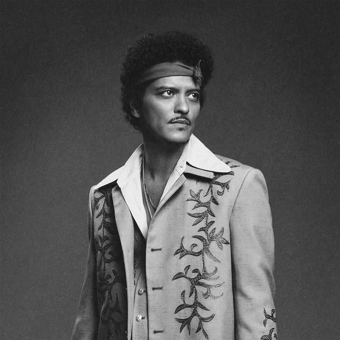 Bruno Mars tr&ecirc;n s&acirc;n khấu