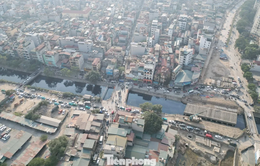 Hệ thống phun sương cố định giảm bụi tại khu d&acirc;n cư tập trung ở H&agrave; Nội