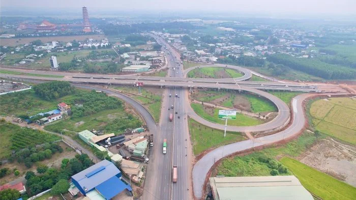 Đường 25C sẽ kết nối v&agrave;o đường T1 để v&agrave;o thẳng cổng số 1 s&acirc;n bay Long Th&agrave;nh