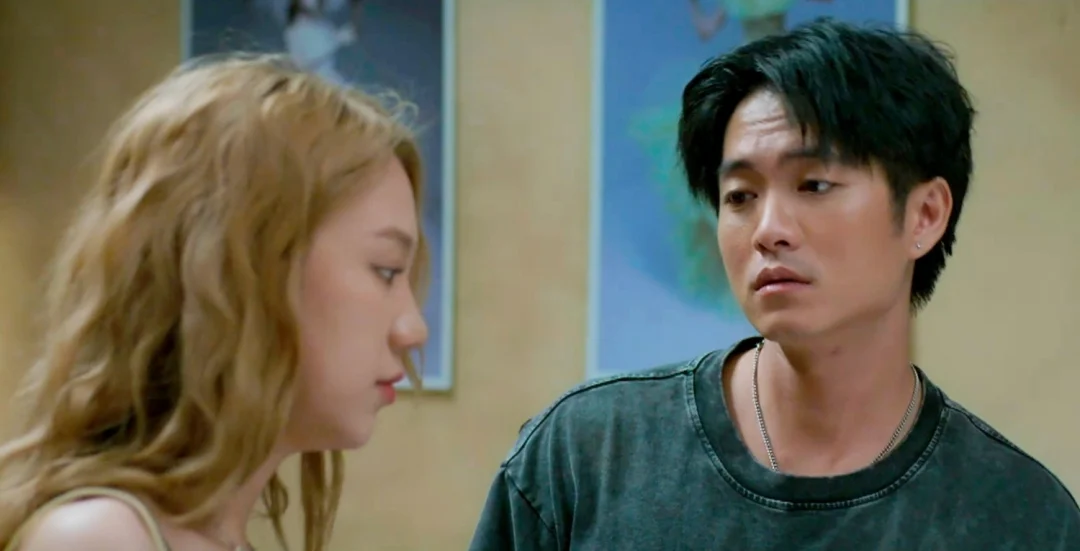 NSƯT Tiến Minh trong vai &ocirc;ng Thăng, người cha y&ecirc;u thương trong 'Gia đ&igrave;nh tr&aacute;i dấu'