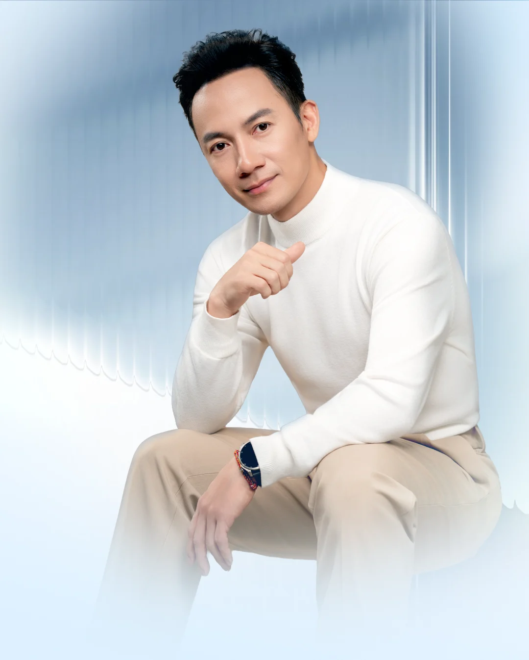 Đinh Tiến Đạt tại buổi ra mắt MV Tự h&agrave;o được l&agrave;m con