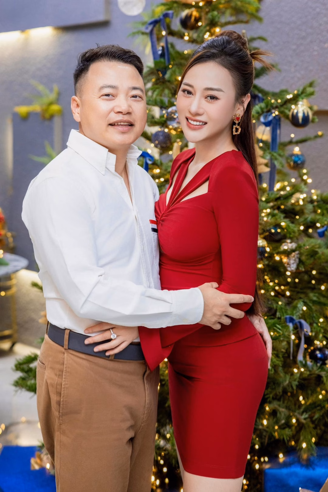 Phương Oanh bật khóc khi chứng kiến hoàn cảnh khó khăn của các em nhỏ - Ảnh 2.