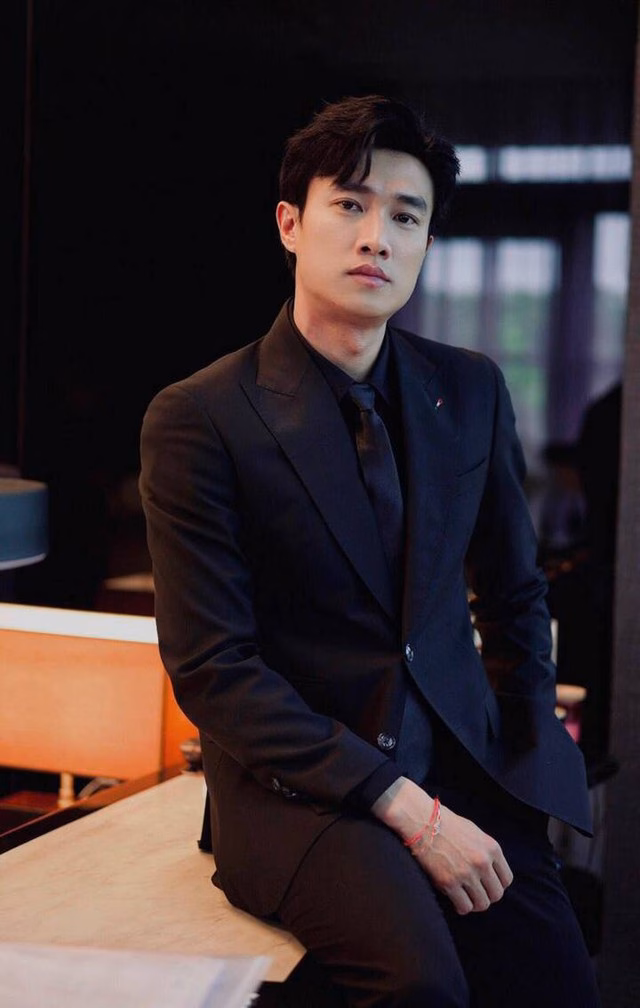 Quốc Trường tình tứ với Phương Thanh sau ồn ào bên Dương Hoàng Yến Chuyện tình cảm của diễn viên Quốc Trường đang nhận được sự quan tâm của khán giả