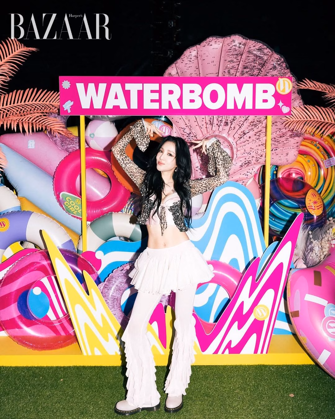 Thương hiệu Wet Avocado hợp tác thiết kế trang phục cho nhóm K-Pop 2NE1 Dara. Ảnh: @daraxxi