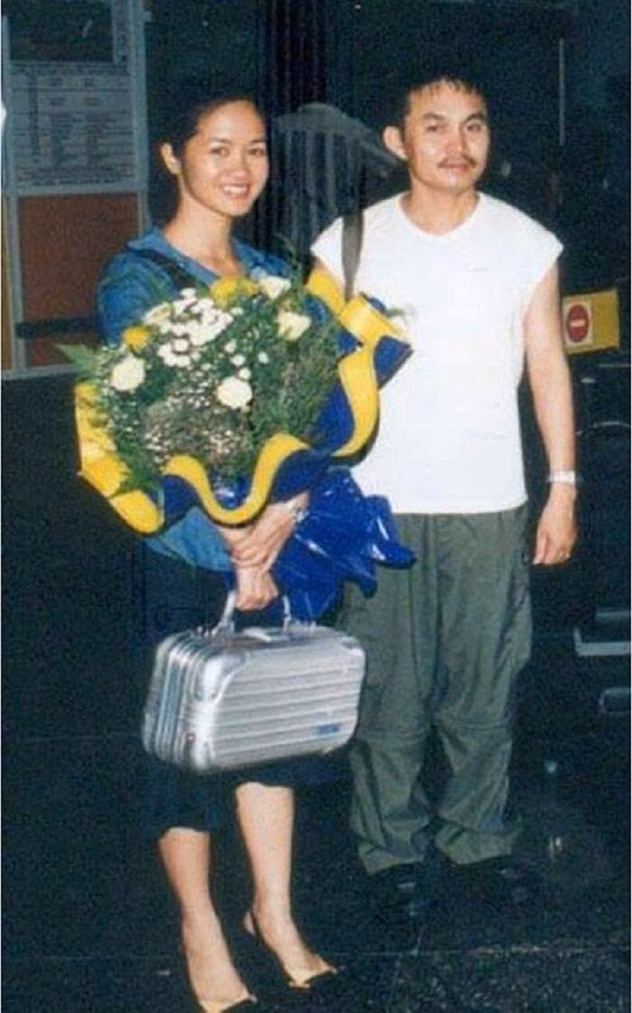 Xuân Hinh bất ngờ đăng ảnh bên cạnh Hồng Nhung, khiến fan nostalgia ‘nổi da gà’