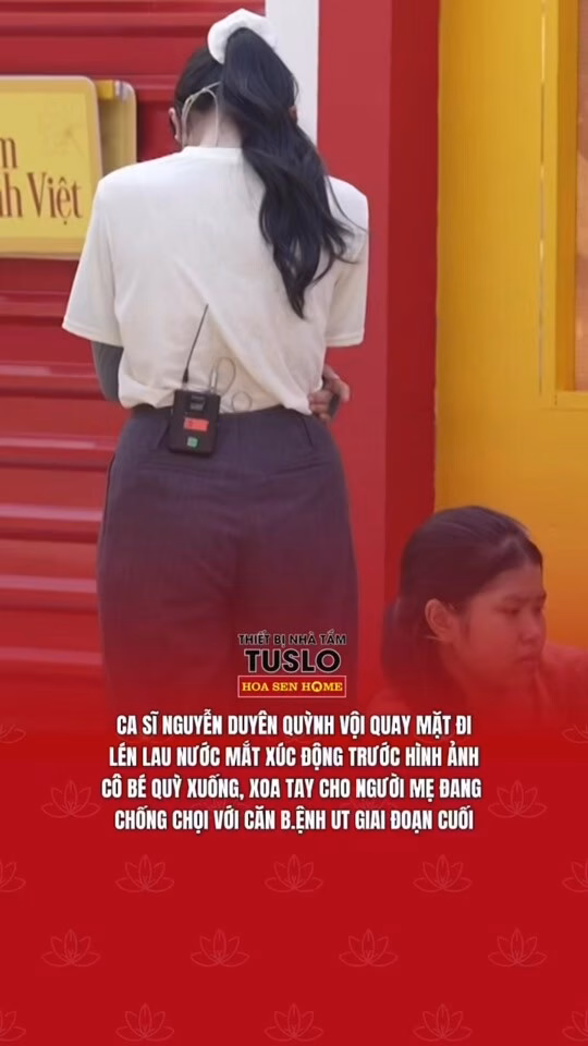 Nữ ca sĩ bật khóc khi chứng kiến cảnh con gái nhỏ an ủi mẹ