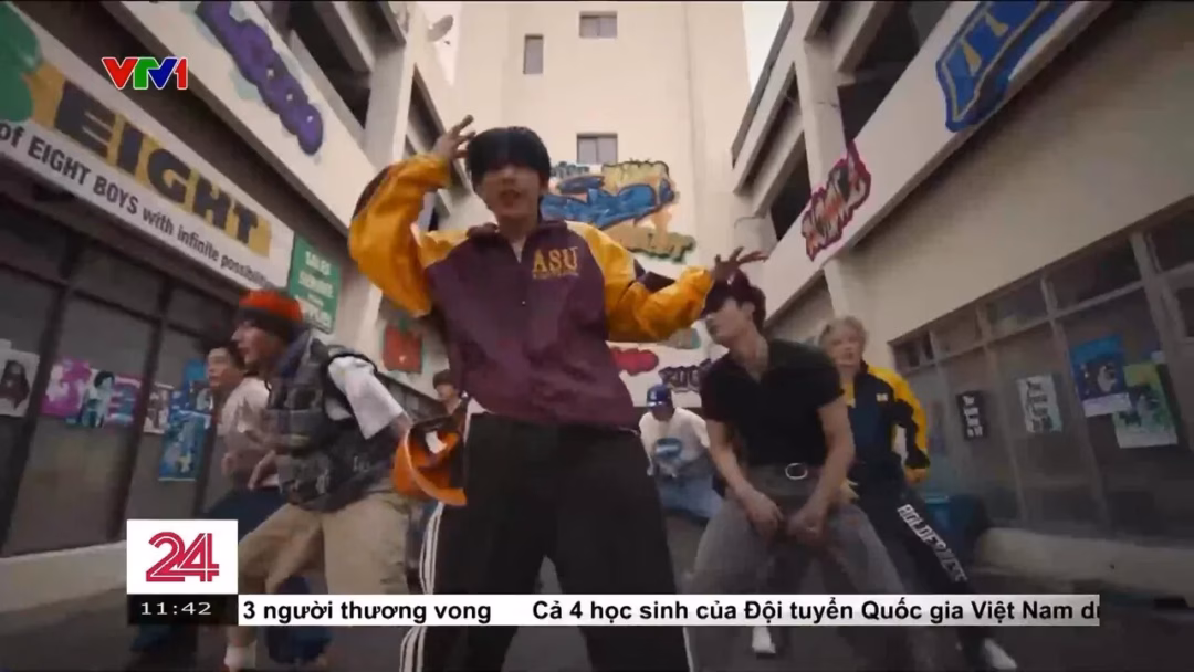 8Turn xuất hiện tại chương trình Tân binh toàn năng