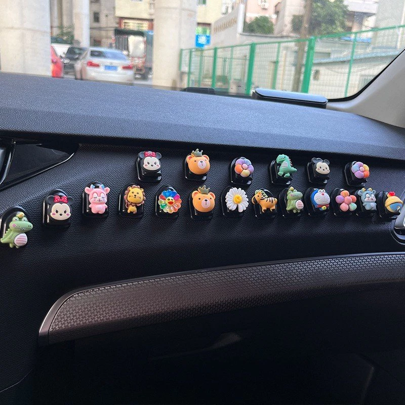 Móc treo đồ mini dán taplo – Bí quyết giúp không gian sống của bạn gọn gàng và dễ thương bất ngờ