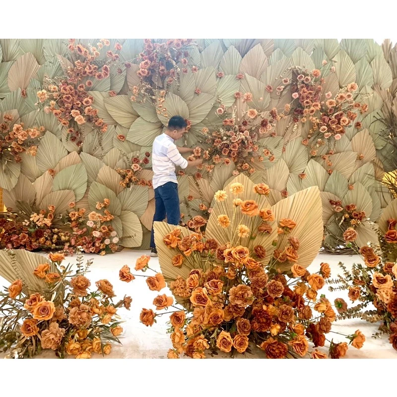 Làm thế nào để sử dụng lá cọ khô tự nhiên để tạo không gian trang trí độc đáo mà không lãng phí?