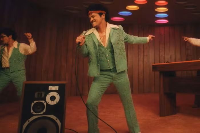 Bruno Mars 2026: “I Just Might” mang hơi thở soul‑disco