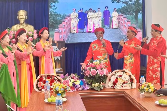 CLB Lam Hồng: Gìn giữ Di sản Ví Giặm – Hành trình 2025