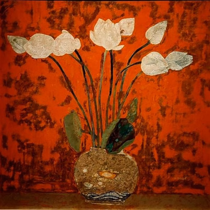 Nguyễn Thị Quế tại xưởng sơn m&agrave;i