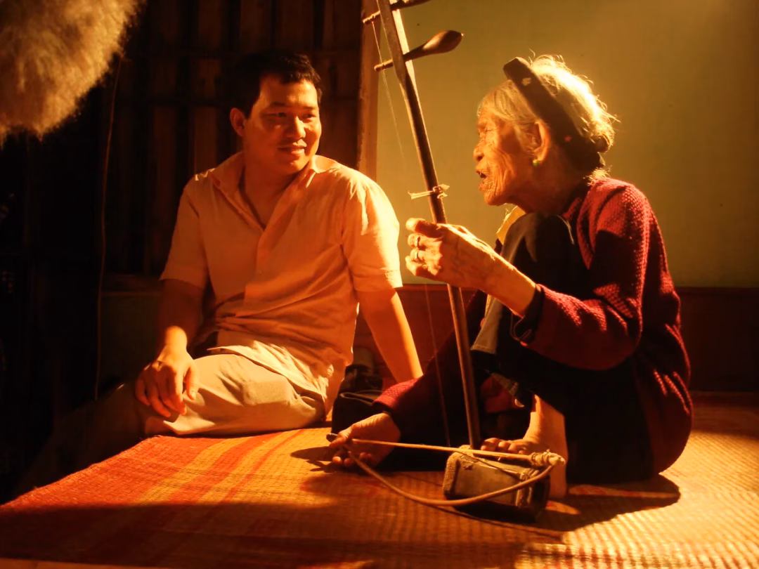 Đạo diễn Lương Đình Dũng: Đam mê Xẩm và cuộc chạy đua với thời gian