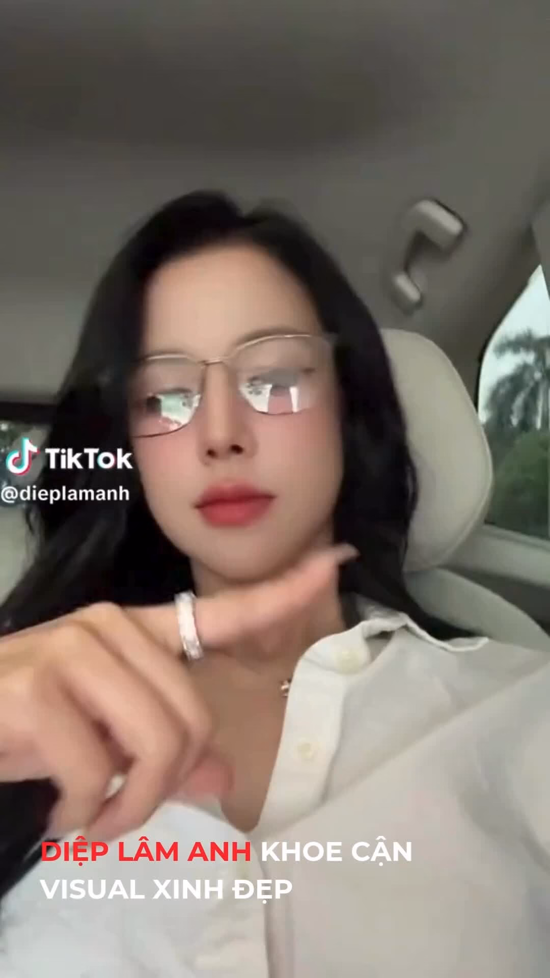 Diệp Lâm Anh đối mặt thách thức với dư luận về cuộc sống cá nhân