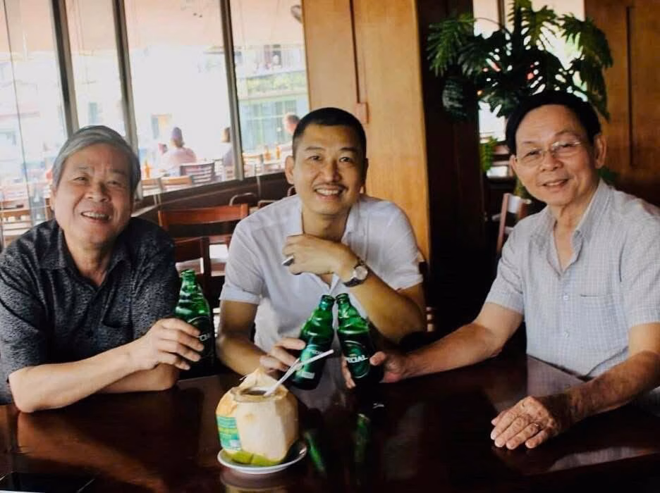 Họa sĩ Lê Thiết Cương: Phong cách tối giản và tình yêu văn hóa Việt