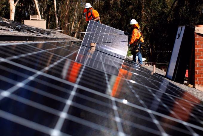 Nóng: 300.000 người Mỹ trong ngành năng lượng tái tạo có nguy cơ thất nghiệp