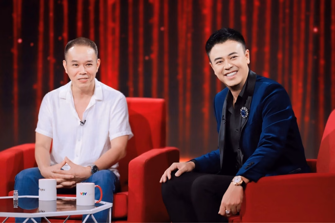 20 năm sau ‘Đường thư’, MC Tuấn Tú nhớ lại kỷ niệm bắt đầu diễn xuất