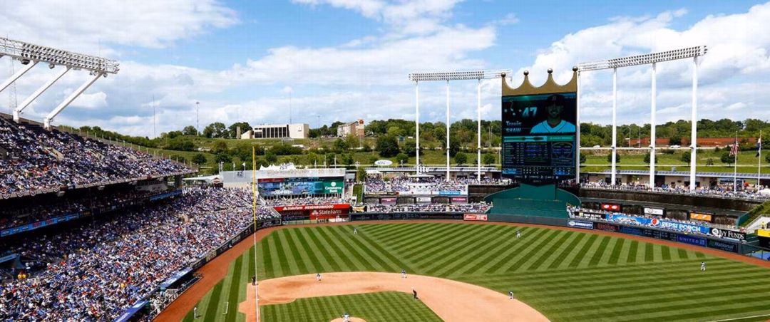 Royals đánh bại Guardians 5-3 nhờ cú home run của Jonathan India