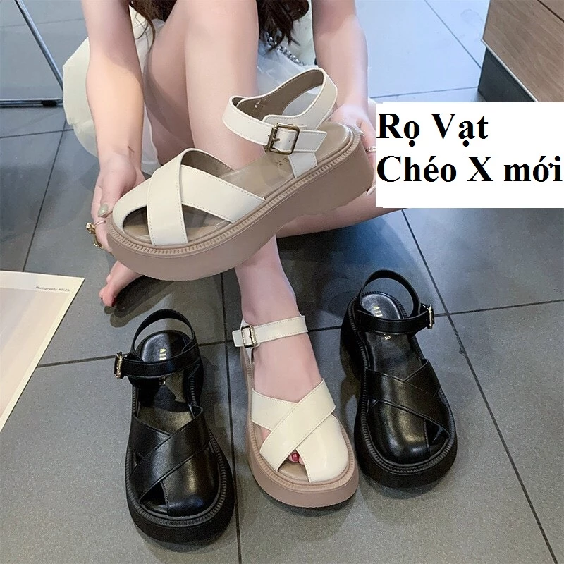 Khi Mua Sandal Cao Đế, Điều Quan Trọng Nhất Bạn Cần Lưu Ý Là Gì?