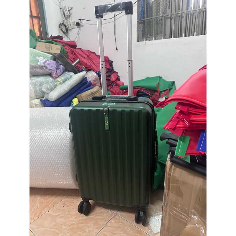 Làm thế nào để chọn vali du lịch 20inch phù hợp cho chuyến đi ngắn ngày?