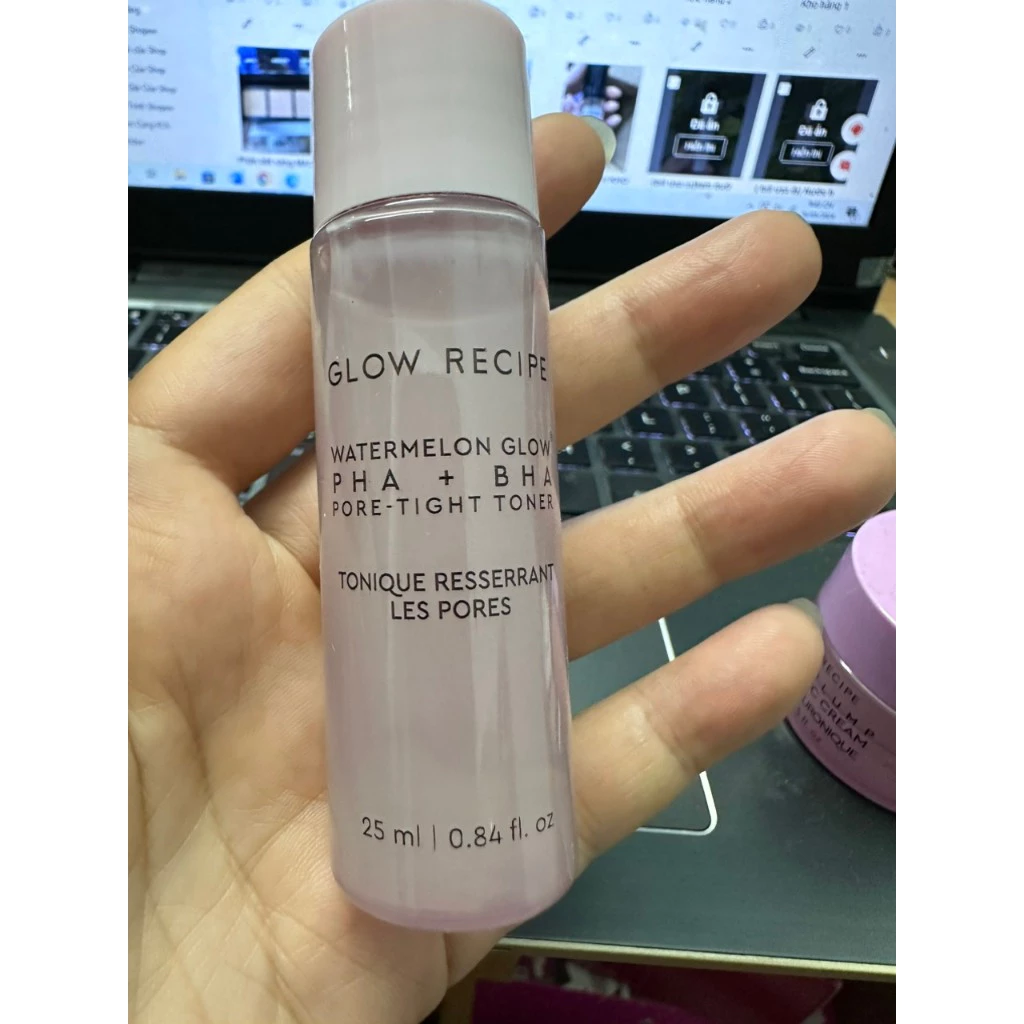 Kem Dưỡng Ẩm Dưa Hấu Có Thực Sự Tốt Cho Da? Tôi Đã Tìm Hiểu Và Đây Là Điều Tôi Phát Hiện