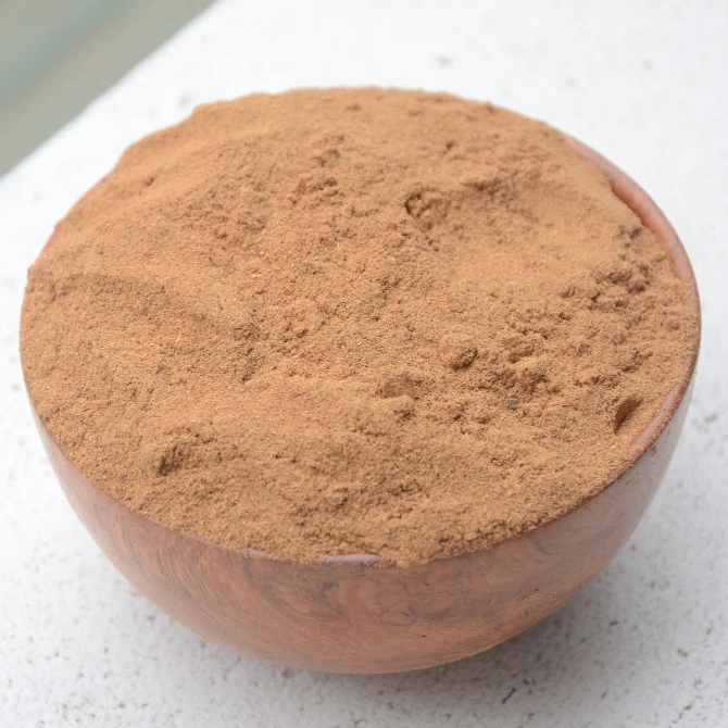 Tại sao bột gỗ Ngọc Am đỏ Hà Giang lại là lựa chọn hàng đầu để xông nhà đuổi côn trùng và làm lễ?