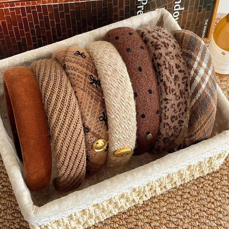 Làm thế nào để chọn dây chun buộc tóc phù hợp với màu tóc và phong cách của bạn?