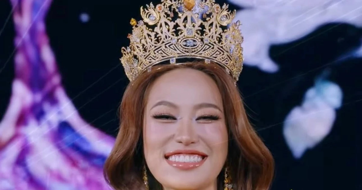 Miss Grand Khon Kaen 2026: Cô Gái Đăng Quang Bằng Bỏ Phiếu Trực Tiếp Trên Sân Khấu