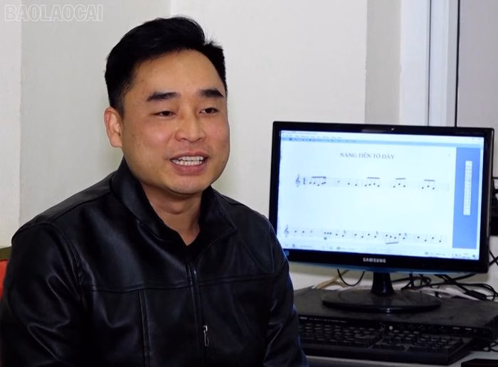 Nh&agrave; s&aacute;ng t&aacute;c B&ugrave;i Mạnh T&iacute;n