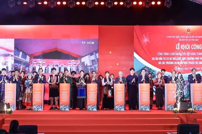 Thủ tướng Phạm Minh Chính khởi công ba trường chuyên biệt chào mừng Đại hội Đảng – Đột phá đầu tư giáo dục dân tộc