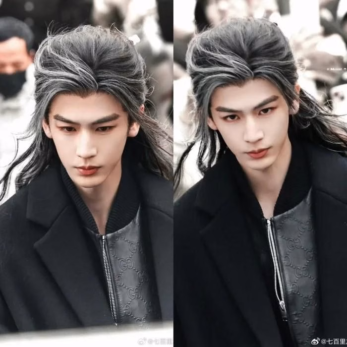 Trương Lăng H&aacute;ch với m&aacute;i t&oacute;c điểm bạc, biểu tượng kh&oacute; khăn